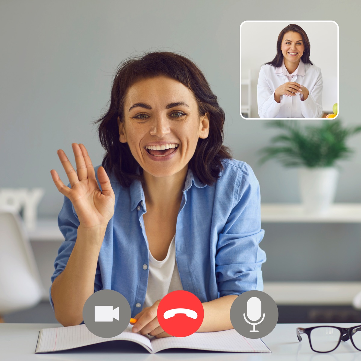 A Solay patient meeting her dermatologist by video call